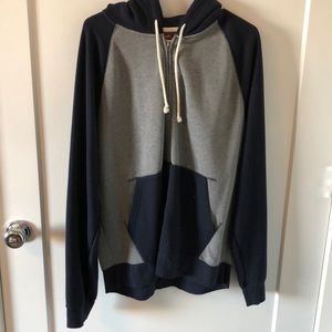 Men’s sweatshirt